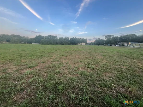 1408 S Depot St, Victoria, TX 77901