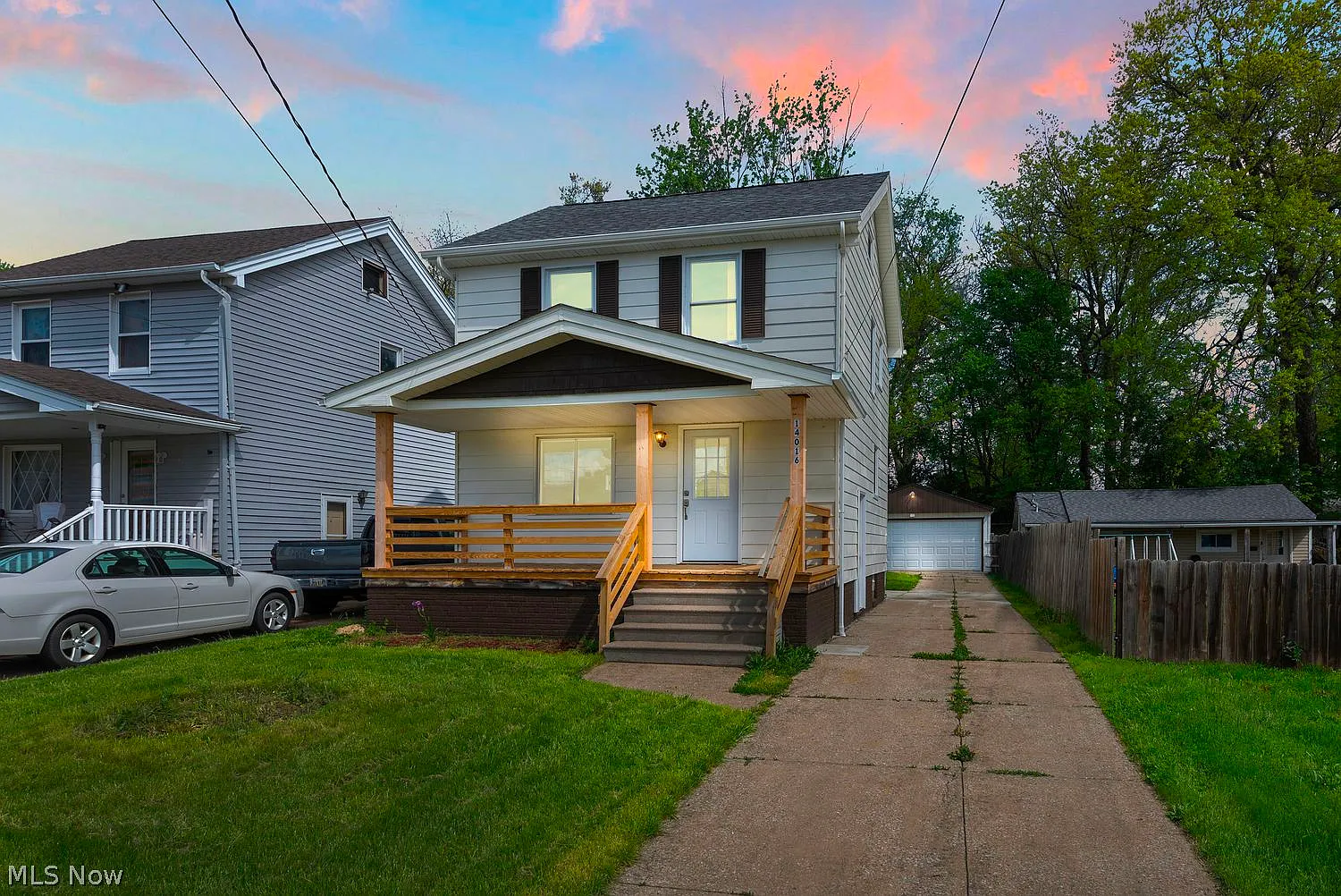 2 bed, 2.0 bath, 1030 sqft, $1,700 — Photo 3