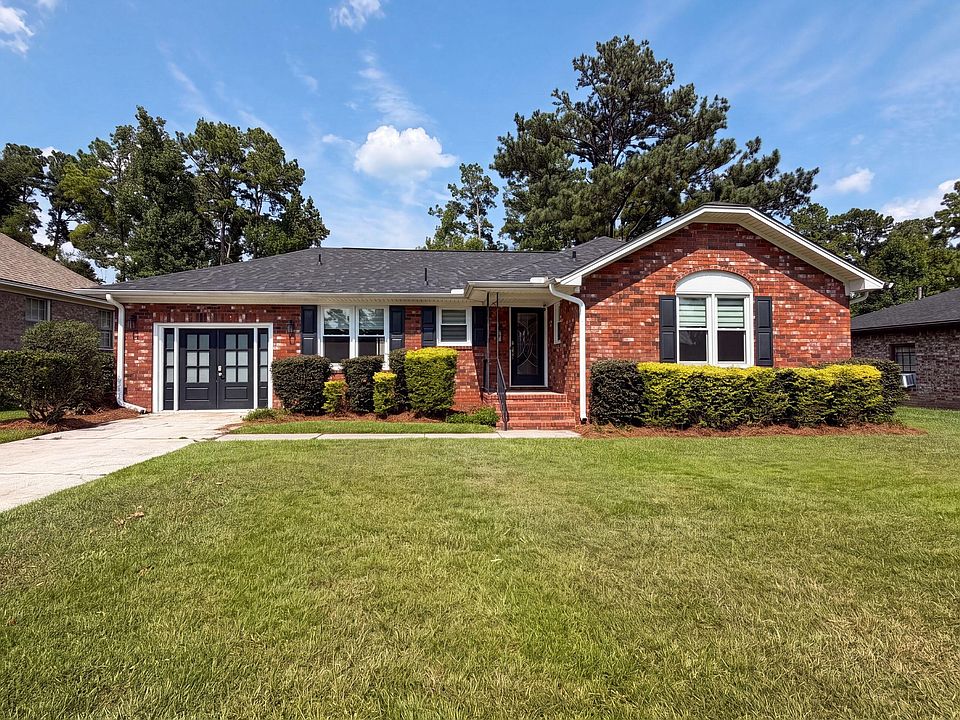 1st image of 189 Tall Pines Rd