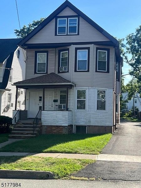 1st image of 42 Elmwood Ave Floor 2