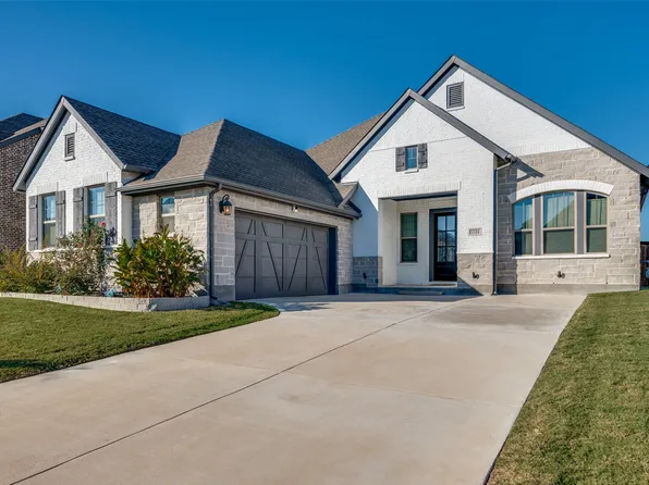 1304 Brandenburg St, Mansfield, TX 76063