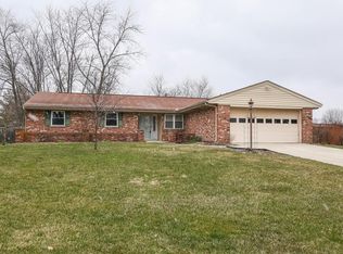 8891 Meadow View Dr, West Chester, OH
