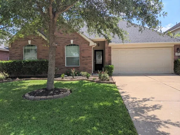 7035 Wheaton Hill Ln, Richmond, TX 77407