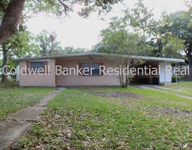 1st image of 1609 S Simmons Pl