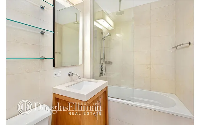 Rented by Douglas Elliman | media 35