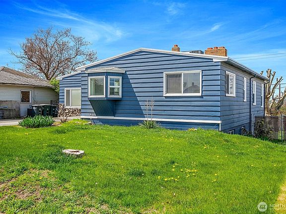4th image of 952 S Juniper Drive