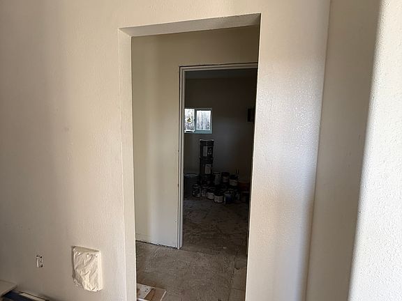 4th image of 628 Fergus St