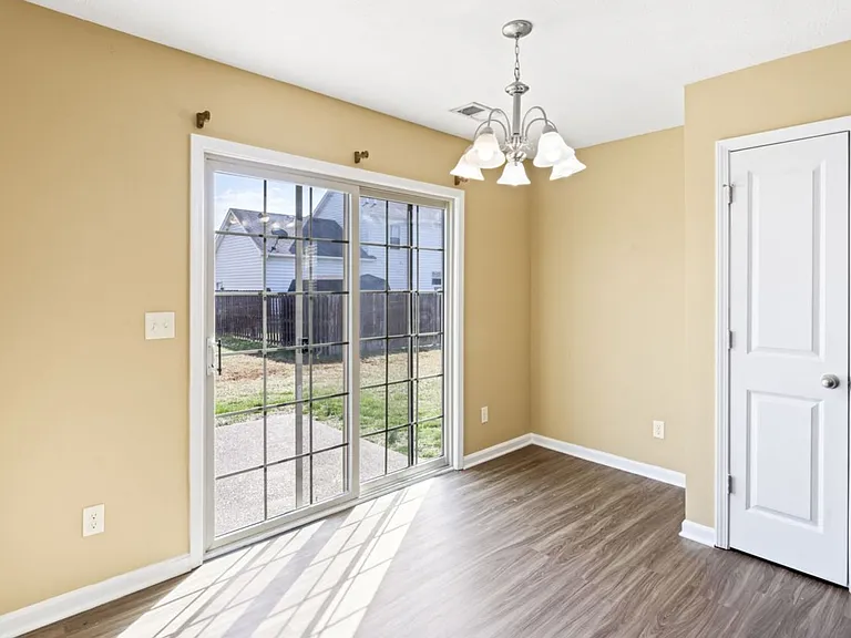 166 Boulders Ct — Photo 10