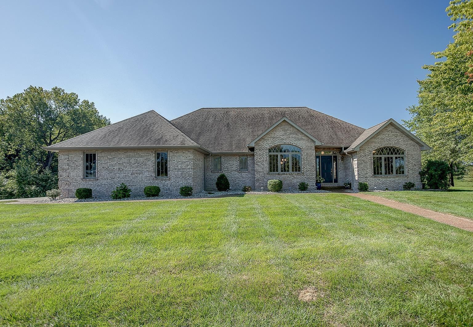 2 Birdie Ln, Highland, IL 62249 MLS 23052486 Zillow