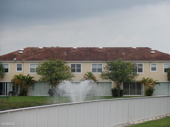 PIPERS CAY - WEST PALM BEACH (7)