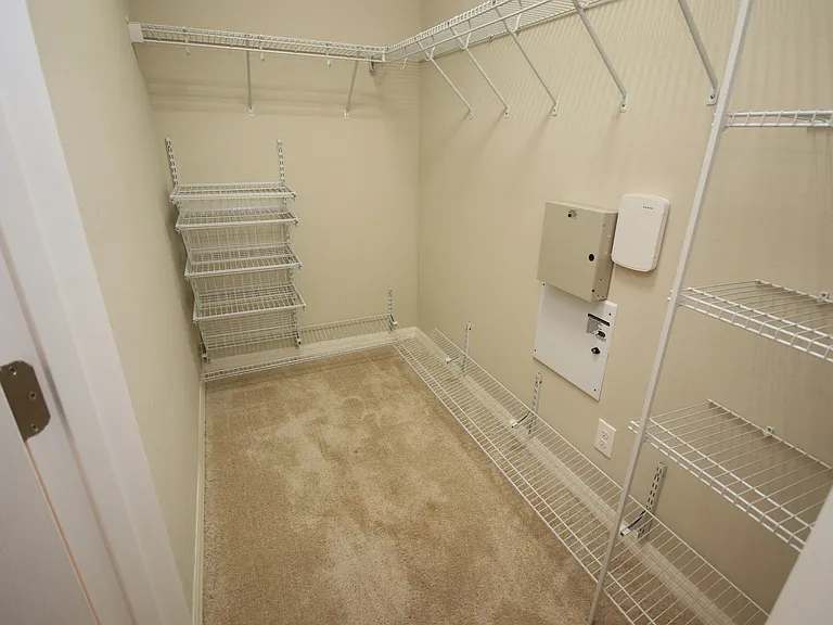 8827 Sentiero Dr — Photo 16