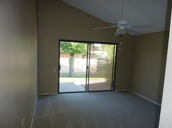 3rd image of 110 Leisure World