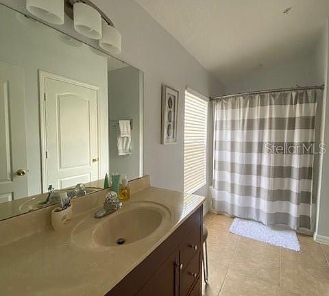 4th image of 1476 Broken Oak Dr #A
