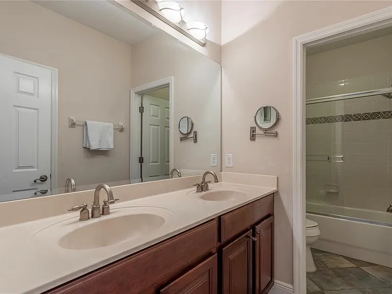 1608 Hanks Ave — Photo 29