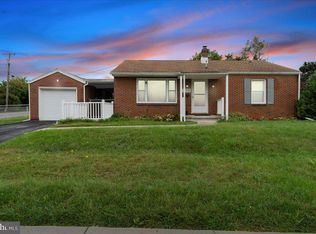 17531 Lincolnshire Rd, Hagerstown, MD 21740