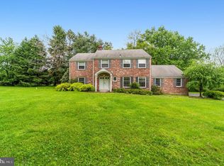 507 Green Hill Ln, Berwyn, PA 19312