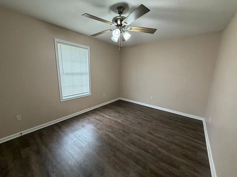 2304 Merwood St — Photo 5