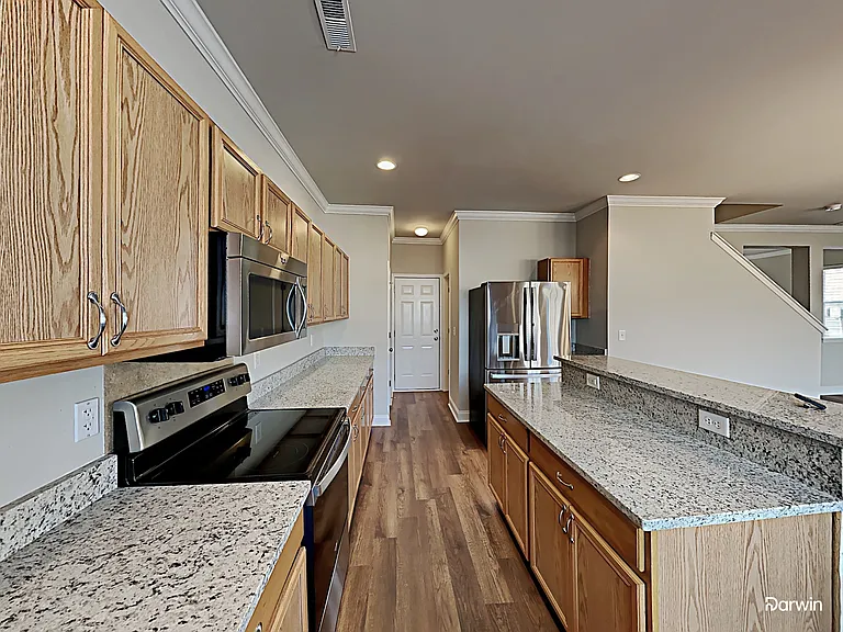 307 Evesham Ave — Photo 5