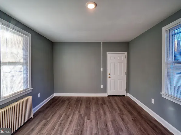 400 Douglas St NE APT 102, Washington, DC 20017