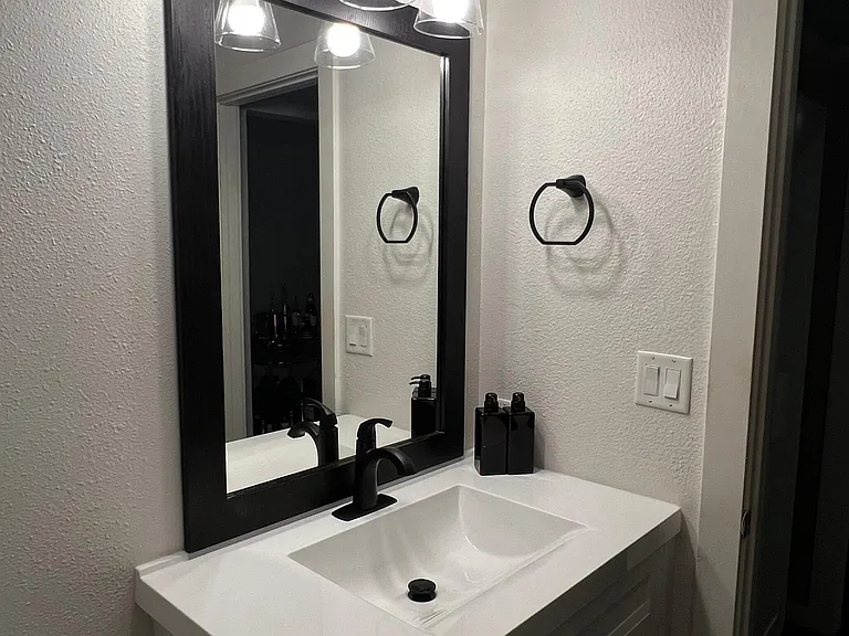 141 S Clark Dr #412 — Photo 10