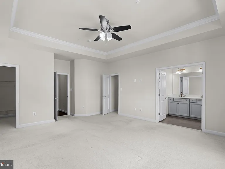 22237 Fulmer Ave — Photo 2