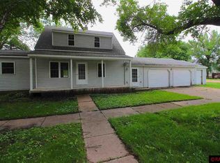 117 Davies St N, Lewisville, MN 56060