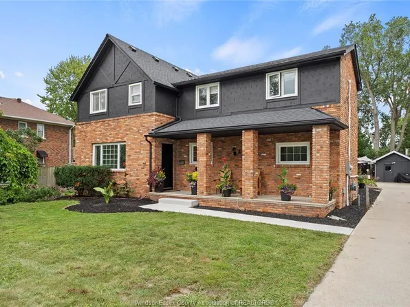 4580 Howard Ave, Windsor, ON N9G 1P4