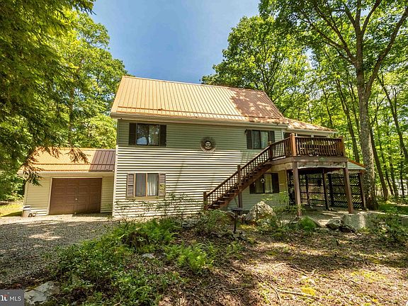 4th image of 961 Cedar Ln