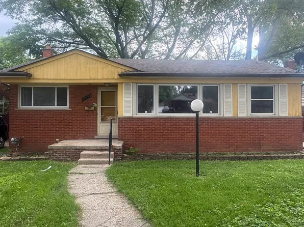 22150 Avon Ave, Oak Park, MI 48237