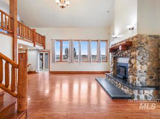 568 N 150 E, Shoshone, ID 83352