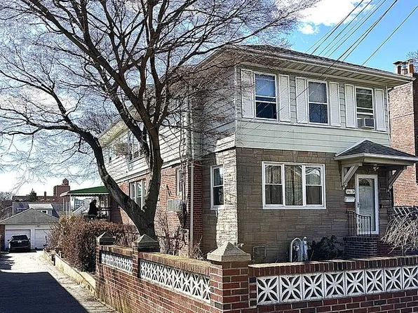 14638 Bayside Ave, Flushing, NY 11354