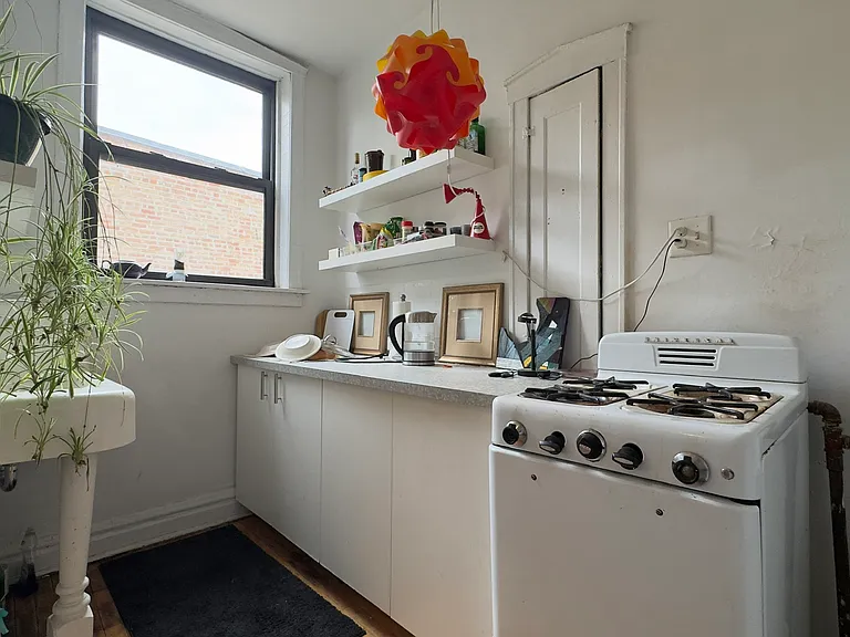 2929 W McLean Ave #2E — Photo 8