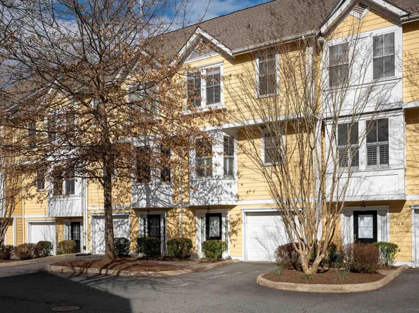104 Melbourne Park #D, Charlottesville, VA 22901
