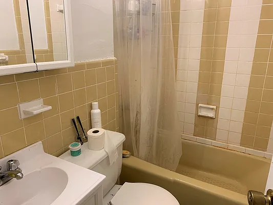 Rented by Corcoran | media 18