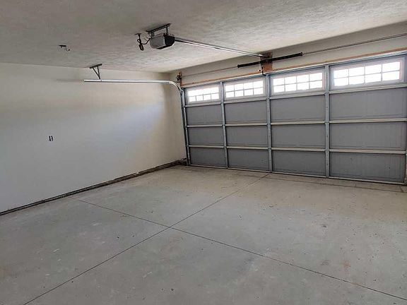 5th image of 4137 N Grande Way