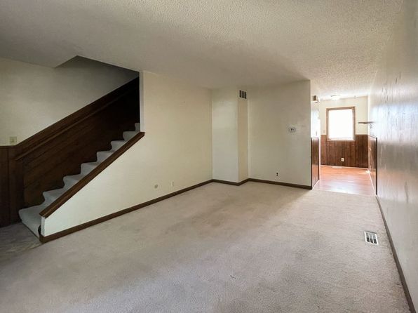 110 E 5th Ave E