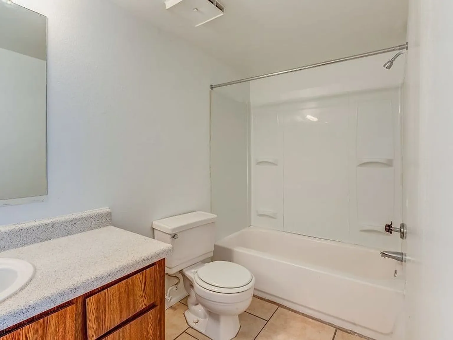 The Falls Apts — Photo 4