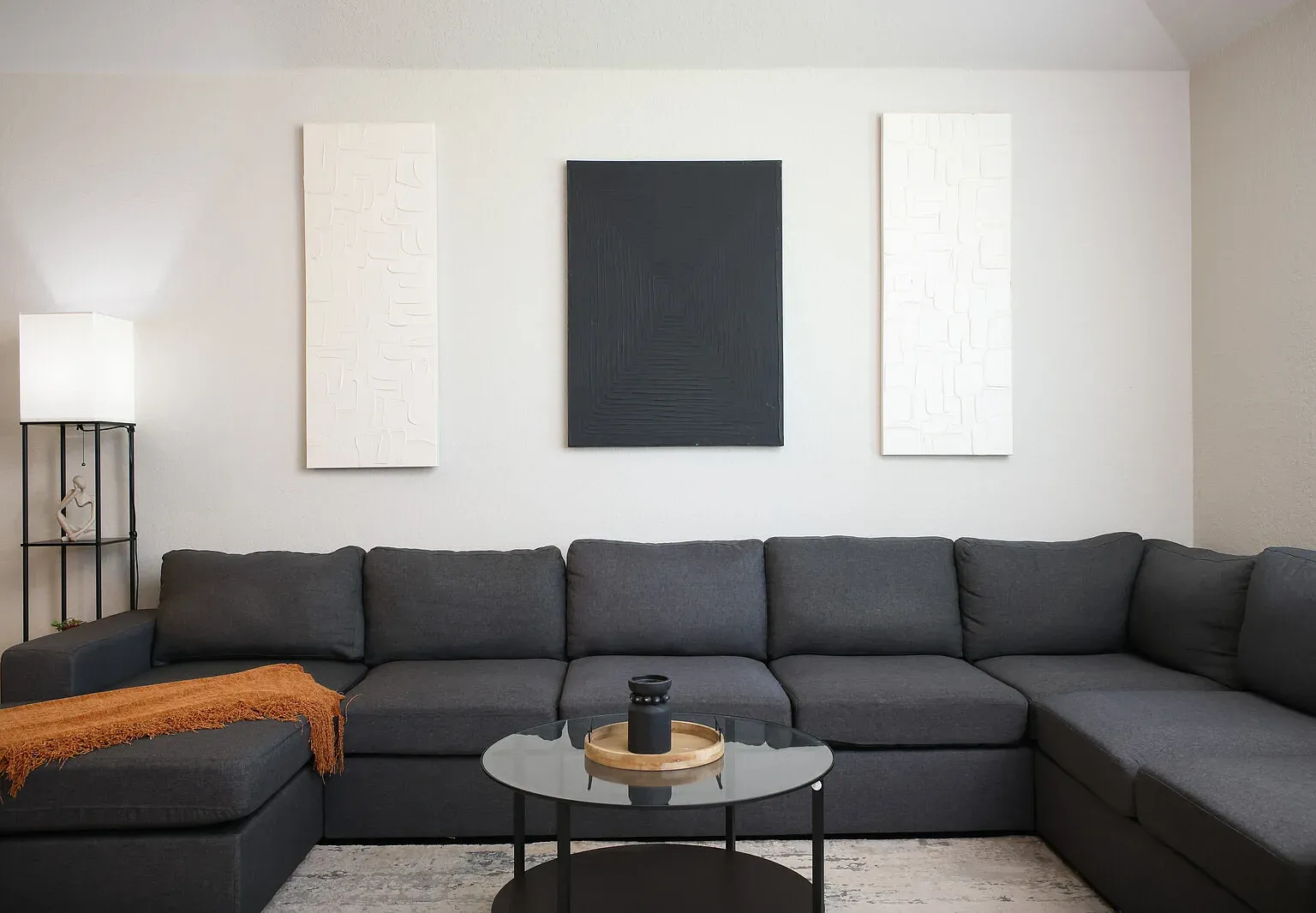 4 bed, $4,750 — Photo 3