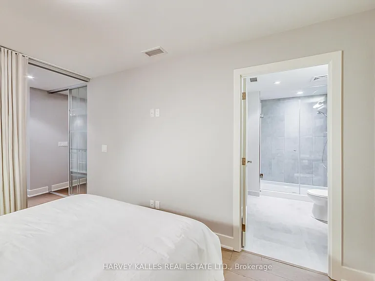 30 Nelson St #Townhouse 24 — Photo 33