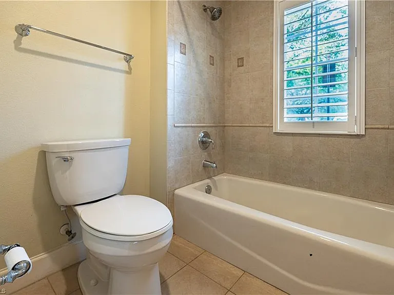 1362 Centre Court Ridge Dr #101 — Photo 13