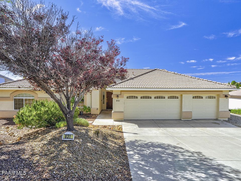 1st image of 831 Peppermint Way