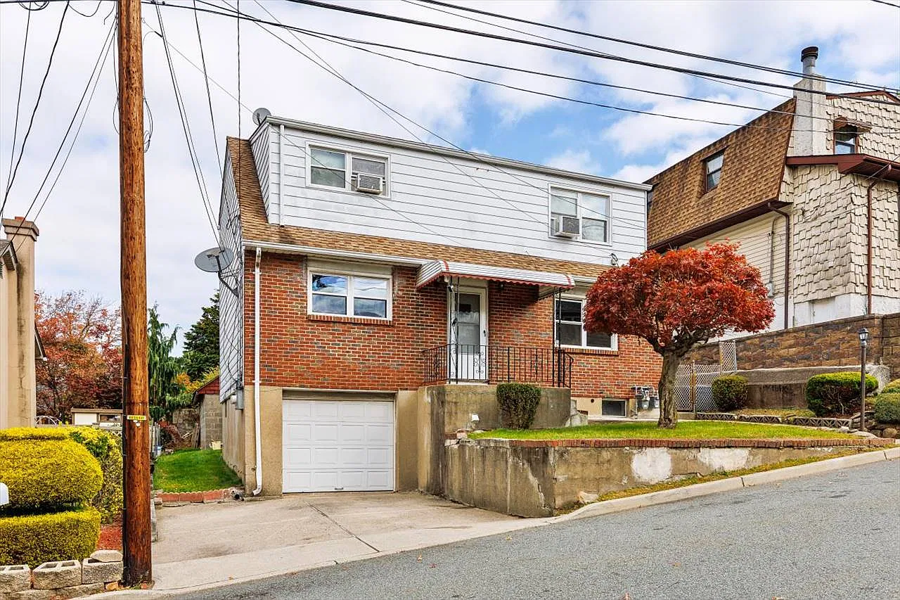 2 bed, $2,700 — Photo 2