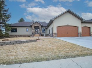 1111 17th St NE, Watertown, SD 57201