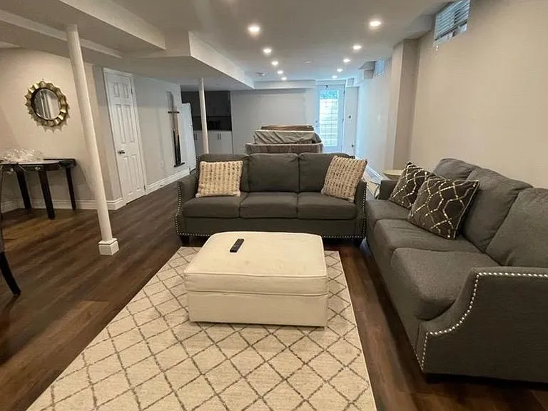 1499 Hollywell Ave #BASEMENT — Photo 25