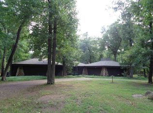 385 NW Indian Timbers Ln, Indiahoma, OK 73552