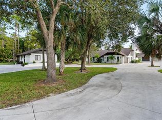 5501 Cynthia Ln, Naples, FL 34112