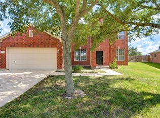5527 Gatesprings Ln, Sugar Land, TX 77479