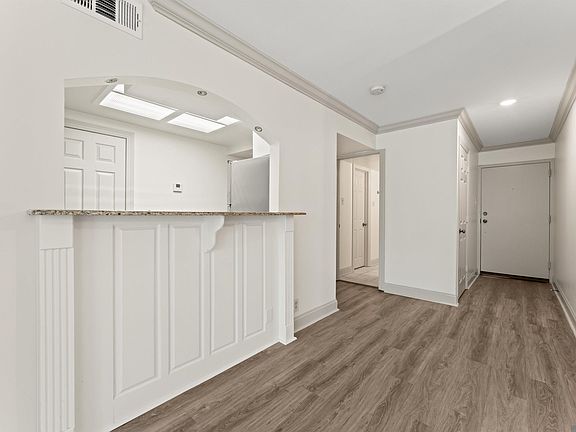 5th image of 2045 N 3rd St APT 216