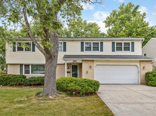 660 62nd St, Downers Grove, IL 60516