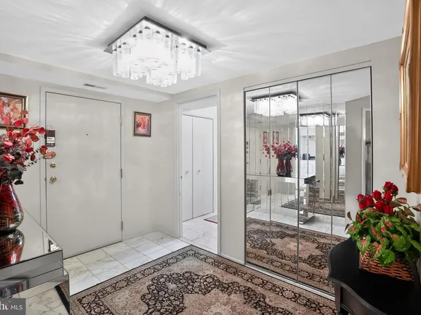 2131 Welsh Rd APT 312, Philadelphia, PA 19115